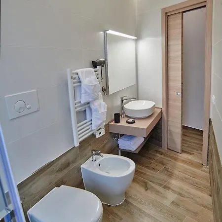 Giglio Di Mare B&B 로사노