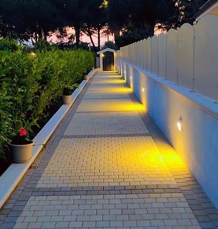 Giglio Di Mare Bed & Breakfast